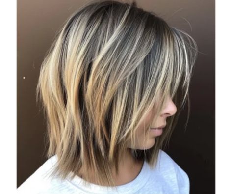 Choppy Bobs, Bob Hairstyle Ideas, Layered Haircuts Shoulder Length, Shoulder Length Haircuts, Choppy Bob Hairstyles For Fine Hair, Cute Bob, Choppy Bob Haircuts, Choppy Bob, Choppy Bob Hairstyles