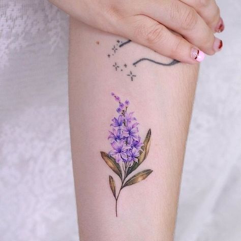 Tattoo Ideas Lilacs, Lilac Tattoo Ideas, Sunflower Lilac Tattoo, Lilac Tattoos For Women, Lilac Branch Tattoo, Herb Tattoo Ideas, Lilac Bouquet Tattoo, Purple Lilac Tattoo, Simple Lilac Tattoo