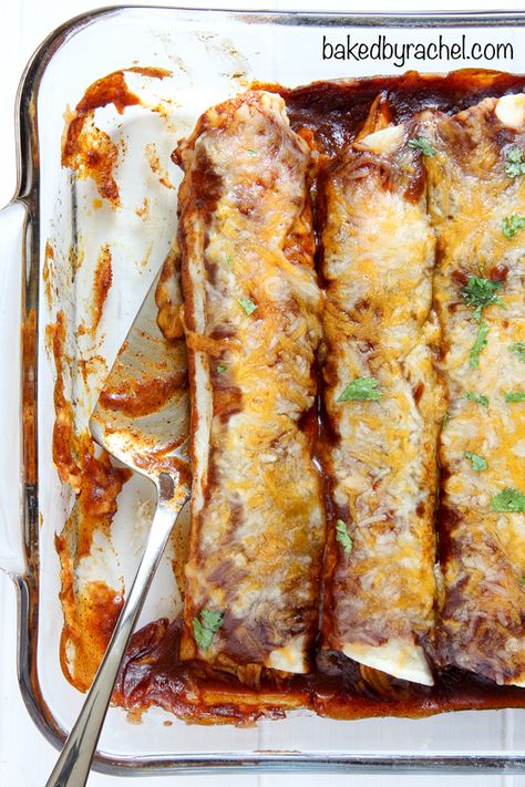 Leftover Barbeque Chicken Recipes, Bbq Chicken Enchiladas, Leftover Barbecue Chicken Recipes, Bbq Enchiladas, Enchiladas With Homemade Sauce, Chicken Drummies, Enchiladas Potosinas, Chicken Barbecue, Chicken Enchilada Bake