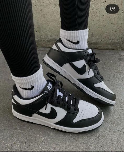 Black White Shoes Aesthetic, Nike Panda Shoes, Dunk Panda, Dunk Low Shoes, Nike Sports Shoes, Dunk Low Panda, Nike Panda, Panda Dunks, Pretty Sneakers