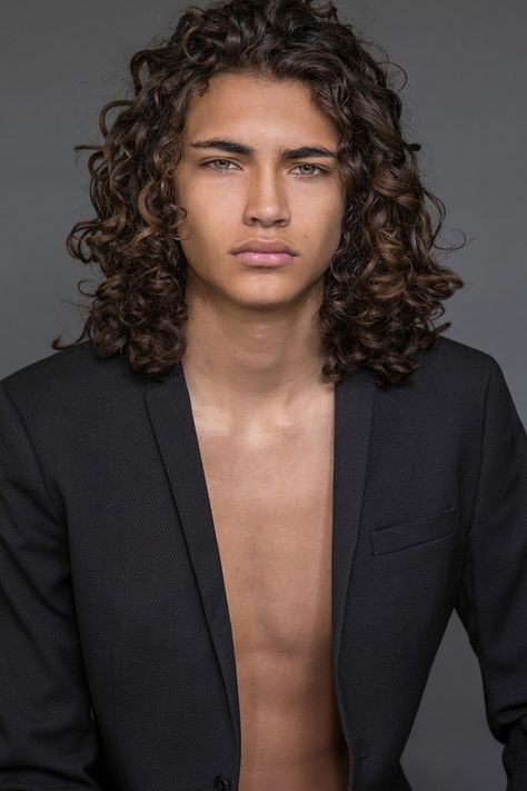 Mens Long Hair Haircut, Black Men Long Curly Hair, Male Long Curly Hair, Mens Long Curly Hairstyles, Curly Long Hair Men, Curly Men, Long Haired Men, Long Curly Hair Men, Male Hairstyles