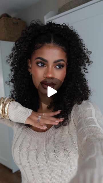 Olivia Collins on Instagram: "Elevated half-up hairstyle🤎  #curlyhair #curlyhairstyles #curlyhairinspo #naturalcurls #curlyhairtutorial" Half Up Half Down Wand Curls Natural Hair, Curly Half Up Half Down With Bangs, Curly Half Up Half Down Quick Weave, Half Up Half Down Natural Hairstyles, Half Up Half Down Black Hair, Curly Half Up Half Down Natural Hair, Natural Hair Half Up Half Down, Half Up Half Down Short Curly Hair, Curly Hair Down Styles