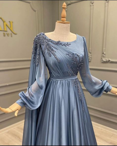 Prom Evening Dresses, Muslim Evening Dresses, Classy Gowns, Soiree Dress, Dinner Dress Classy, Plus Size Gowns, Women Dresses Classy, Fancy Dresses Long, Evening Dresses With Sleeves