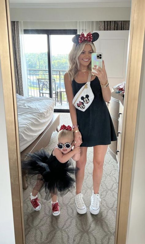 Disney Works Outfits, Mommy And Daughter Disney Outfits, Disneyland Outfit Inspiration, Cute Disney Park Outfits For Women, Athletic Skort Outfit Disney, Disney World Mom And Daughter, Family Of 3 Disney Outfits, July Disney Outfits, Matching Disney Outfits Mom And Daughter