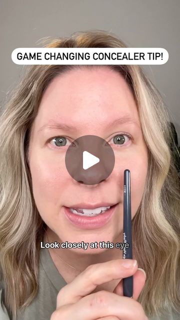 Clea De Peau Concealer, Easy Makeup Routine, Concealer Tips, Herbal Hair Rinse, Green Concealer, How To Wear Makeup, Natural Concealer, Perfect Winged Eyeliner, Simple Everyday Makeup