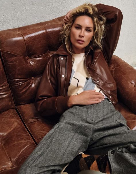 Erin Wasson Style, Elle Spain, Winter Styling, Vogue Brazil, Erin Wasson, V Magazine, Styling Inspiration, Modeling Career, Cozy Vibes