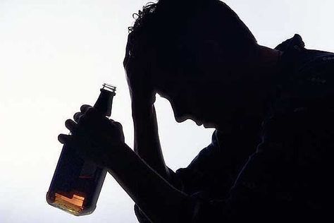 Most heavy drinkers in the U.S. are not necessarily alcoholics, study reveals. What Is An Alcoholic, Fetal Alcohol Spectrum Disorder, Alcohol Poisoning, Fetal Alcohol, Alcohol Use Disorder, Recovery Inspiration, How Are You Feeling, Science, Key