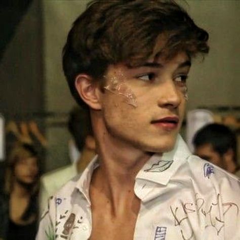 Fransisco Lachowski Icon, Looksmaxxing Men, Chico Model, Chico Lachowski, Kpop Fashion Men, Edit Capcut, Gentleman Aesthetic, Sports Illustrated Models, Francisco Lachowski