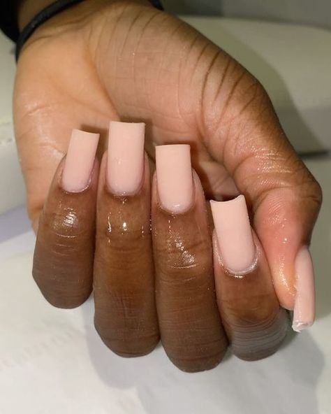 Short Acrylic Nails Matte, Medium Nude Nails, Nude Matte Nails Design, Cute Nude Acrylic Nails, Matt Nude Nails, Nude Nails Matte, Matte Nails Short, Nude Matte Nails, Matte Short Nails