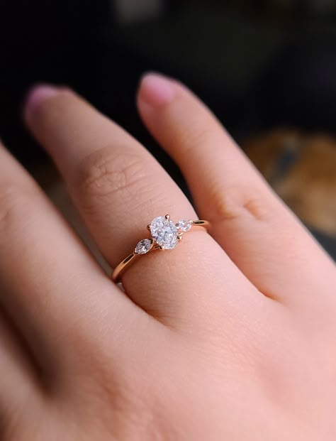 Half Carrot Engagement Rings, Simple Engagement Rings Blue Nile, Small Diamond Promise Ring, Small Beautiful Engagement Rings, Promise Ring Oval, Small Finger Engagement Ring, Wedding Ring Short Fingers, Half Carat Oval Engagement Ring, Dainty Diamond Ring Engagement