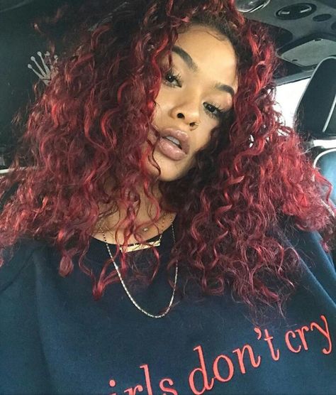 @xolinae Dyed Curly Hair, Wine Red Hair, Red Hair Inspo, Red Curly Hair, Hair Color Burgundy, Viking Hair, Colored Curly Hair, Dyed Natural Hair, Front Hair Styles