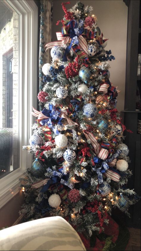 Red Blue And Silver Christmas Tree, Red And Turquoise Christmas Tree, Red White And Blue Christmas Tree, Blue And Red Christmas Decor, Nutcracker Tree, Patriotic Christmas Tree, Tartan Decor, Turquoise Christmas Tree, Make Christmas Tree