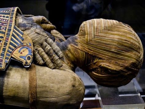 Archaeology and Ancient Worlds | Here is a wonderfully well-preserved Mummy of a Man from the Ptolemaic period of Egypt Ancient Egyptian Architecture, Egypt Mummy, Egyptian Mummies, Egypt Tours, Visit Egypt, Egypt Art, Egyptian Mythology, Egyptian History, Ancient Egyptian Art