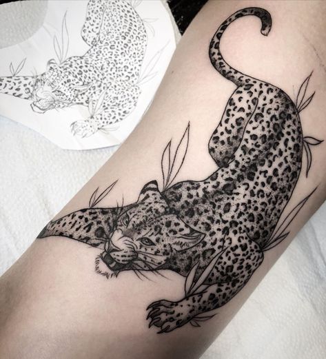 Leopard Tattoo, Tattoo Son, Jaguar Tattoo, Leopard Tattoos, Tattoo Feminina, Dope Tattoos, Foot Tattoos, Mini Tattoos, Tattoo Styles