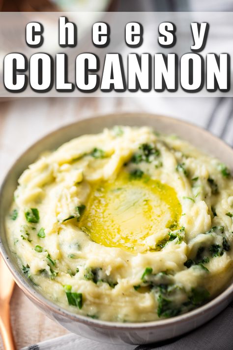 Cheesy Colcannon: Creamy mashed potatoes with scallions, greens, and sharp cheddar.  I make this side dish every year for St. Patrick's Day! Easy Irish Recipes, Colcannon Potatoes, Irish Colcannon, Colcannon Recipe, Irish Traditional, Irish Potato, Irish Potatoes, St Patricks Day Food, Quick Easy Dinner