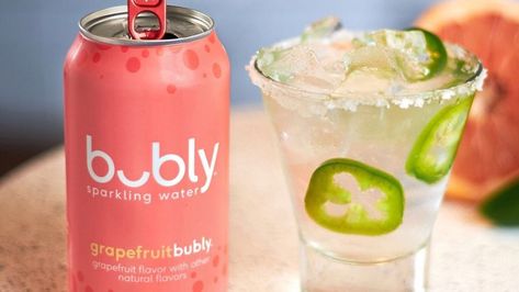 Like competing sparkling water varieties, Bubly's list of two ingredients seems innocuous: carbonated water and natural flavor. The only problem? No one knows what those "natural flavors" truly entail. Here's what we can tell you about "natural flavors." Copycat Drink Recipes, Paloma Recipe, Sugar Free Drinks, Flavored Sparkling Water, Carbonated Water, Starbucks Copycat, Salted Caramel Chocolate, Corn Beef And Cabbage, Chocolate Bark