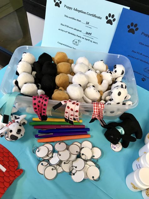 Adopt a puppy / puppy dog birthday ideas Adopt A Pet Preschool, Adopt A Dog Birthday Party, Adopt A Puppy Birthday Party, Adopt A Pet Party, Dog Birthday Ideas, Adopt A Puppy Party, Puppy Adoption Birthday Party, Puppy Party Favors, Pet Adoption Party