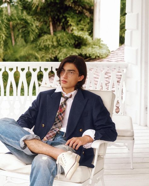 Polo Ralph Lauren Only Polo Spring Summer 2024 Campaign 011 Ralph Lauren Summer, Lucky Blue Smith, Ivy Style, Coastal Vibes, Lightweight Blazer, Spring Summer 2024, Summer Outfits Men, Mens Activewear, 2024 Collection