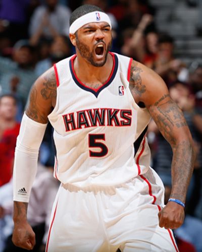 Josh Smith Bob Pettit, Joshua Smith, Josh Smith, Black Celebrities, Atlanta Hawks, College Basketball, Nba Basketball, Hawks, Black Adidas