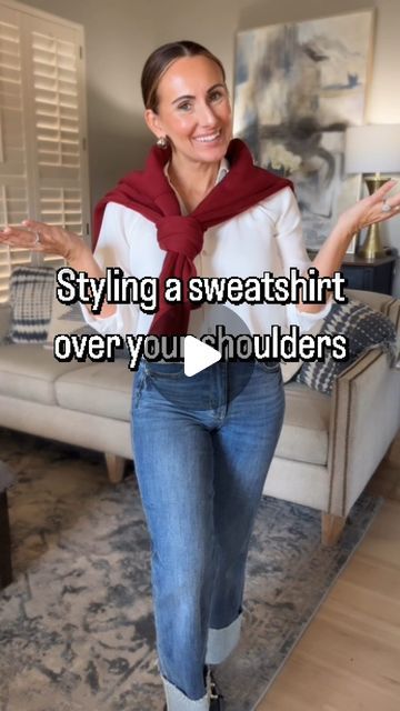 Amber Stricklin | fashion & anti-aging skincare on Instagram: "Trust me, friends. Draping a sweatshirt over your shoulders can look really sloppy and clunky if you don’t drape it neatly!! 💋

Let me know if there’s anything else you need help styling!! I’ve got you, girl!

#styletips #styling #sweatshirt #fall24trends #fall24fashion #okcinfluencer #okcstyle #okcfashion #fashioninfluencer #fallfashion #style" Twist Back Sweater Outfit, Sweatshirt Over Shoulder Outfit, Sweater Draped Over Shoulders, Over Shoulder Sweater, Sweater Around Shoulders Outfit, Sweatshirt Tied Around Shoulders, How To Tie A Sweater Around Shoulders, How To Style A Sweatshirt, Dress Up A Sweatshirt