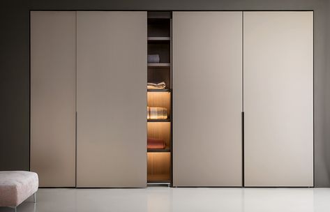 Grandeur brings stylish and user-friendly German wardrobes India that are fitted with technologically advanced features. You may find contemporary wardrobes fitted with sliding or flushed-sliding doors along with traditional hinged doors. This retailer also has a collection of walk-in wardrobes. All types of wardrobes embody the advanced features of German engineering. Sliding Door Wardrobe Designs, Armoire Entree, Wall Wardrobe Design, Wardrobe Design Modern, Bedroom Cupboards, Walk In Closet Design, Wardrobe Door Designs, Wardrobe Designs, Bedroom Cupboard Designs