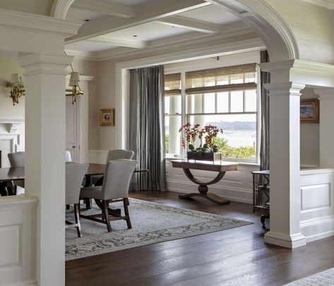 Waterfront Classic Shingle — Charles Hilton Architects Interior Columns, Long Island Sound, Ceiling Detail, Open Dining Room, The Dining Room, Classic Interior, Formal Living Rooms, Classic House, Dream Home Design