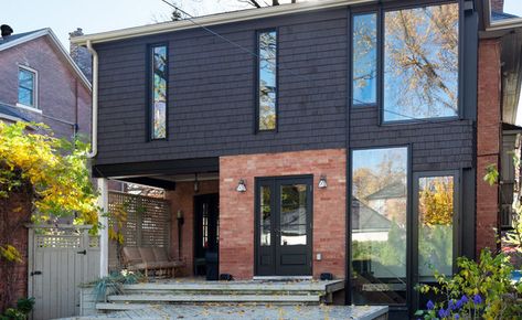 Transitional Exterior Home, Dark Grey Siding, Black Siding, Modern Siding, Grey Siding, Transitional Exterior, Siding Options, Transitional Furniture, Shingle Siding