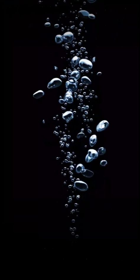 Underwater Bubbles, Black Background Painting, Overlays Tumblr, Android Wallpaper Dark, Motion Photography, Ap Studio Art, Water Aesthetic, Water Patterns, Bubble Art