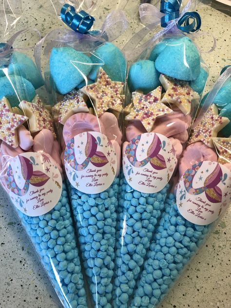 Mermaid Sweet Cones, Mermaid Sleepover, Sea Party Ideas, Birthday 30, Sweet Cone, Favors Ideas, Party Sweets, Kids Favors, Sweet Cones