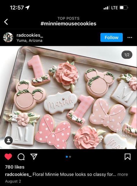 Boho Minnie Mouse Cookies, Minnie Mouse Cookies Decorated, Oh Twodooles, Flora Disney, Disney Sugar Cookies, Minnie 2nd Birthday, Disney First Birthday, Oh Twodles Birthday, Minnie Mouse Birthday Ideas