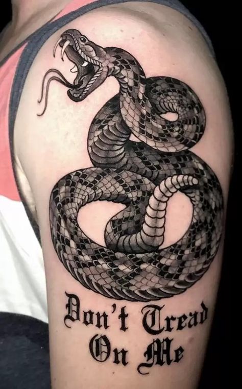 Rattlesnake Head Tattoo, Rattle Snake Tattoo Design, Rattlesnake Tattoo Men, Snake Hourglass Tattoo, Desert Snake Tattoo, Snake Tattoo Old School Black, Black Snake Tattoo Design, Detailed Snake Tattoo, Large Snake Tattoo