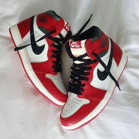 Air Jordan 1 Lost And Found, J1 Lost And Found, Nikes Aesthetic, Lost And Found Jordan 1, Air Jordans Men, Jordan 1 Lost And Found, Jordans High, Nike Red Sneakers, Fashion Athletic Shoes