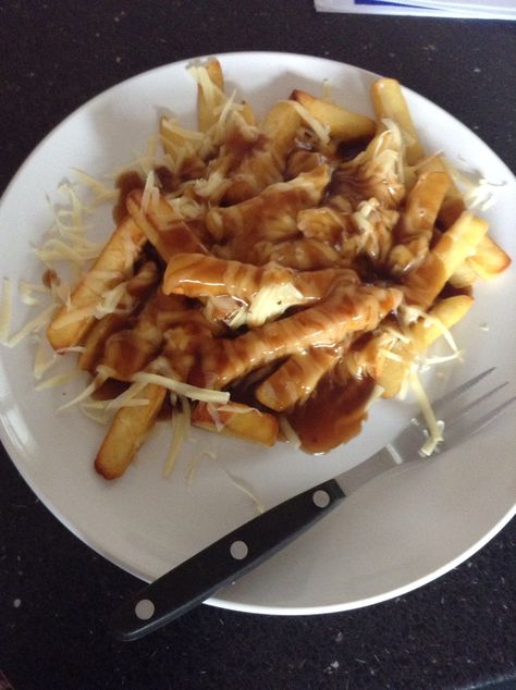 Chips, cheese and gravy. Oh so good! Cheese Chips, Foods To Eat, Gravy, Waffles, Chips, Cheese, Yummy Food, Cake