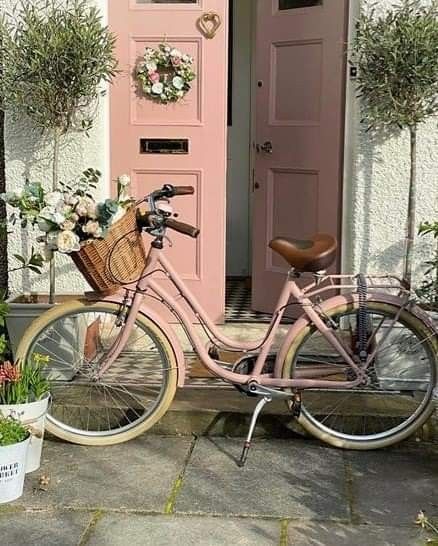 Dusky blush Bicycle Makeover, Frenchic Furniture, Pink Chalk Paint, Aesthetic Bike, Upcycled Bike, Frenchic Paint, Pink Bicycle, Bike Aesthetic, Pink Bike