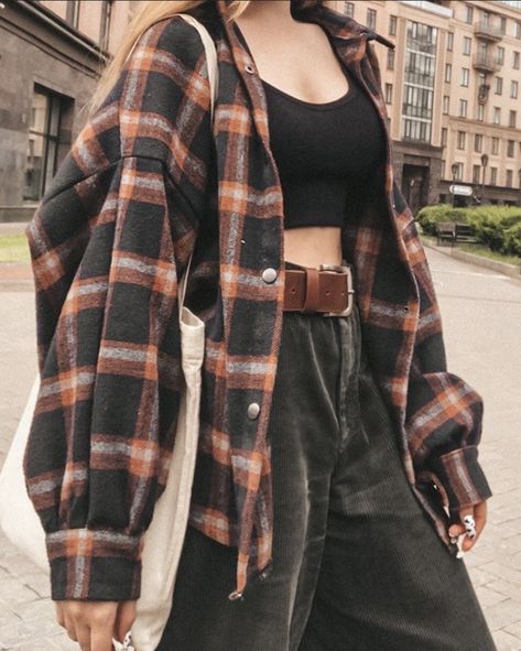 Flannel Outfits, Fashionista Style, Tomboy Style Outfits, Classy Fashion, Outfit Trends, Swaggy Outfits, Fashion Mistakes, Tomboy Fashion, Really Cute Outfits