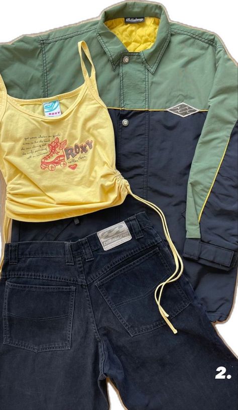 2000s Thrift Outfits, Vintage Surf Fashion, Surfer Fits, Vintage Surf Wear, Pieces Of Clothing, Vintage Surf, Thrift Fashion, Lookbook Outfits, Roxy