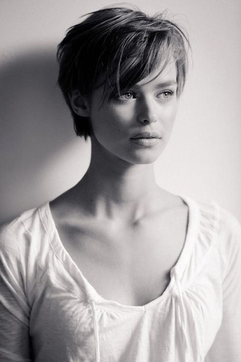 Pixie Cut with Bangs Pixie Cut With Long Bangs, Longer Pixie Haircut, Pixie Cut With Bangs, Long Pixie Cuts, Long Pixie, Cute Hairstyles For Short Hair, Short Haircut, Girl Short Hair, Cut My Hair