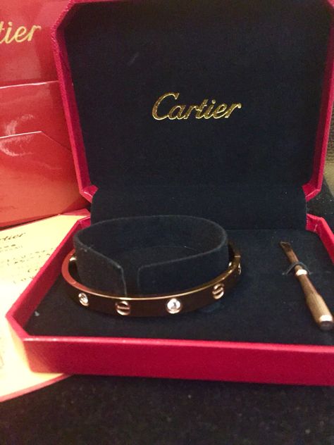 Carter Rose Gold w/4 Diamonds Love Bracelet Set. Comes with Bracelet, Box, Screwdriver, Certificate, and Bag. Platinum w/4 Diamonds also available. Both are size 7.5 (19cm) Carter Bracelet, Insta Ads, Cartier Rose Gold, Gold Love Bracelet, Big Wedding Rings, Cartier Bracelet, Bracelet Box, Driving Photography, Golden Ring