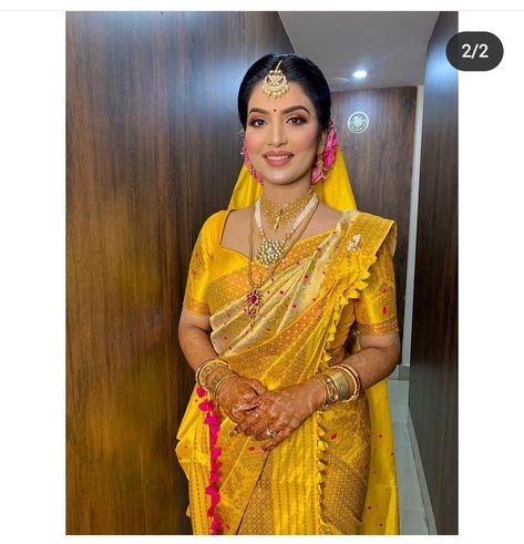 Chadar Mekhela, Royal Saree, Bride Images, Mekhela Chador, Big Banana, Bride Saree, Bridal Makeup Images, Makeup Images, Woman Outfit