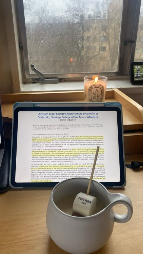 Law school studying with diptyque Notion Law School, Law School Studying, Law School Study Aesthetic, Law School Library, Law School Vision Board, Law School Aesthetic, Future Attorney, Coffee Shop Study, Law Study