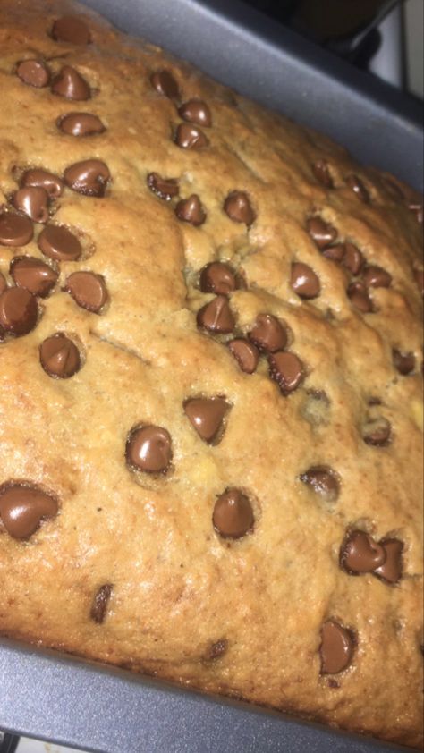 Recipe Aesthetic, Chocolate Chip Banana, Chocolate Chip Banana Bread, Banana Chocolate, Banana Chocolate Chip, Chocolate Banana, Banana Bread, Chocolate Chip, Chips