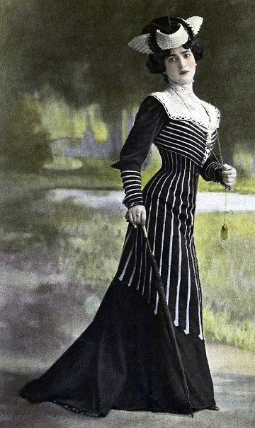 1900 Fashion, Belle Epoch, 1900s Fashion, 1910s Fashion, 20th Century Fashion, Edwardian Dress, Vintage Gowns, Antique Clothing, Old Fashion