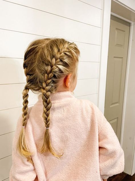 Toddler Dutch Braids: Easy Hairstyles & Pigtails Tutorial Guide Pigtails Tutorial, Braids Easy Hairstyles, Easy French Braid, French Braid Pigtails, Daughter Hairstyles, Braids Easy, Two French Braids, Blonde Kids, Hair Style On Saree