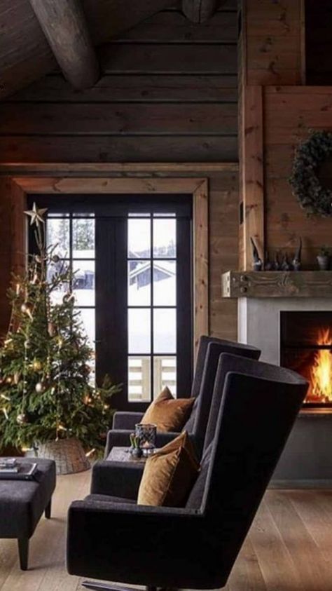 Winter Aesthetic, Christmas Decor, Winter Wonderland, Winter, Christmas Present Wrapping, Ski Aesthetic, Skiing, Snowboarding, Ski Resort Design Exterior, Building A New Home, Traditional House, My Dream Home, Rustic House, Great Rooms, Christmas Decor, Family Room, Room Design