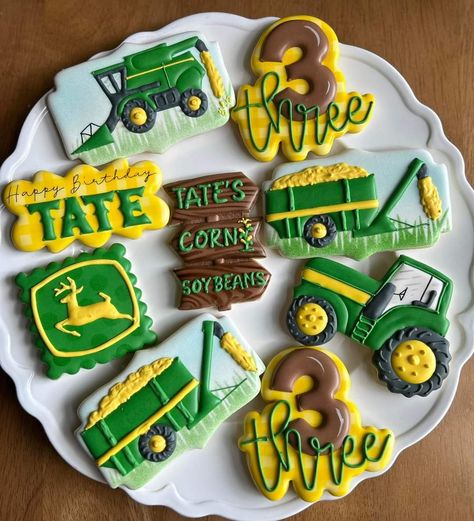 Tractor 2nd Birthday, Birthday Cookie Ideas, Tractor Birthday Cakes, Decorated Cookie Ideas, Birthday Cookie, Tractor Birthday, Cookies Pastry, Cookie Decorating Ideas, Decorating Cookies