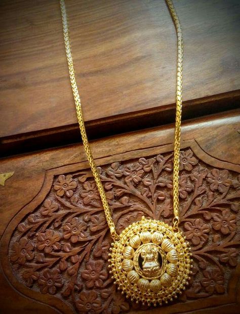 Long Chain With Dollar Gold, Dollar Chain Gold, Dollar Chain Gold Indian, Dollar Chain, Lakshmi Pendant, Man Gold Bracelet Design, Wedding Jewellery Designs, Banaras Sarees, Beautiful Pendants