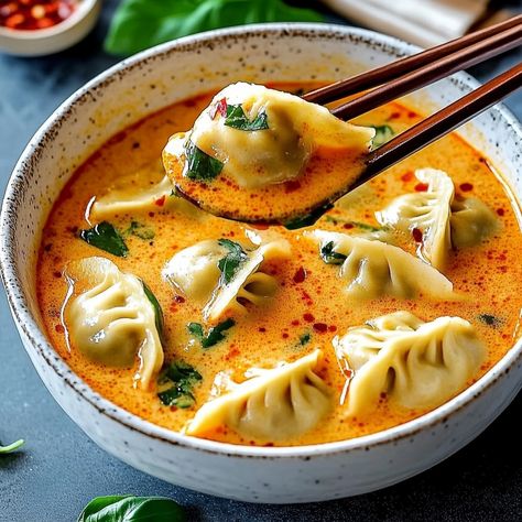 Easy Thai Red Curry Dumpling Soup - Cookery Crafters Dumplings And Soup, Easy Thai Red Curry Dumpling Soup, Red Thai Curry Soup, Soup Dumplings Recipe, Food For Cold Weather, Easy Thai Red Curry, Thai Red Curry Noodle Soup, Dumpling Soup Recipe, Thai Soup Recipes