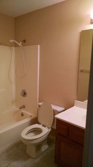 BEFORE - Builder Grade Guest Bathroom Bathroom Repair, Condo Bathroom, Guest Bathroom Remodel, Small Bathroom Makeover, Diy Bathroom Remodel, Guest Bathrooms, Budget Bathroom, Bathroom Update, Bathroom Redo