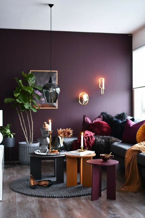 Plum Living Room, Maroon Room, Burgundy Living Room, Burgundy Walls, Purple Living Room, Home Decor Aesthetic, Aesthetic Home Decor, Home Aesthetic, Aesthetic Home