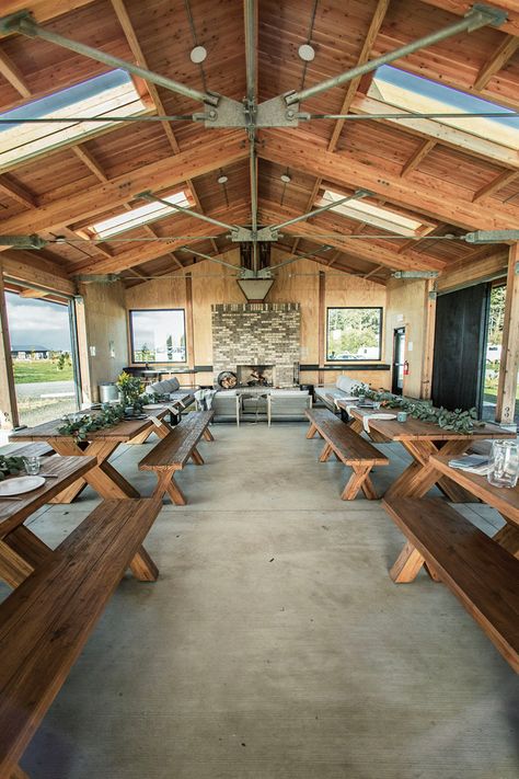 Small Event Venue Design, Small Venue Space, Barn Event Space, Door Dining Table, Venue Business, Event Space Design, Event Venue Design, Lake Landscaping, Garage Door Styles